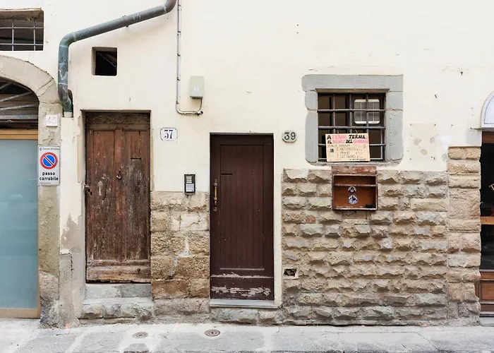 Cozy House In Ardiglione Street